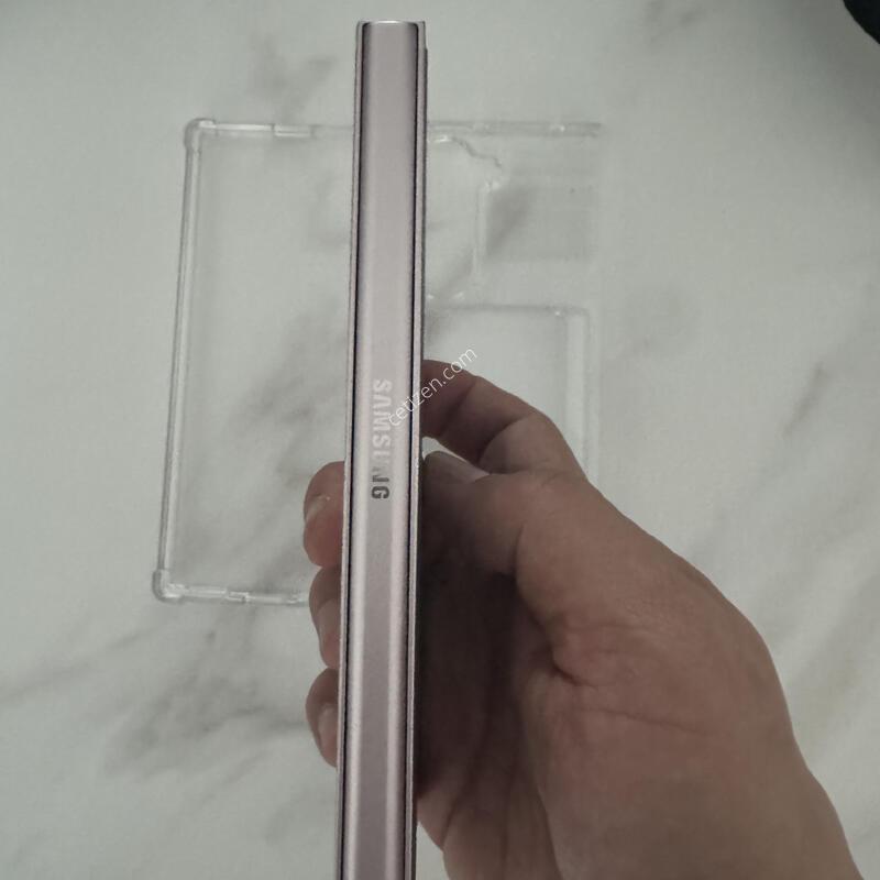 sss�� ����6 256GB ��ũ