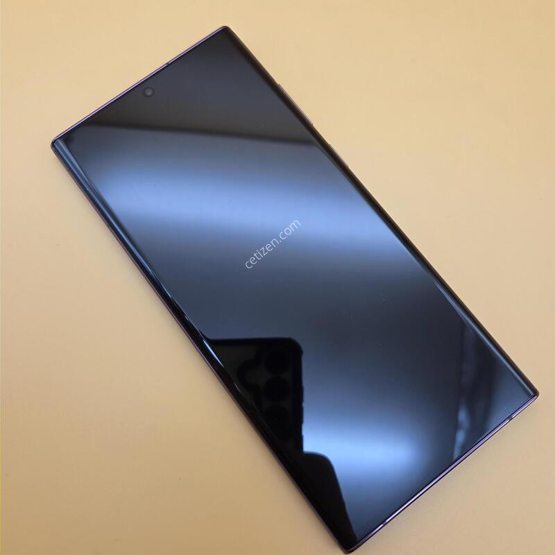 [���۱�]������S22��Ʈ�� �ֻ������� ���ǵ� ����� �߰���