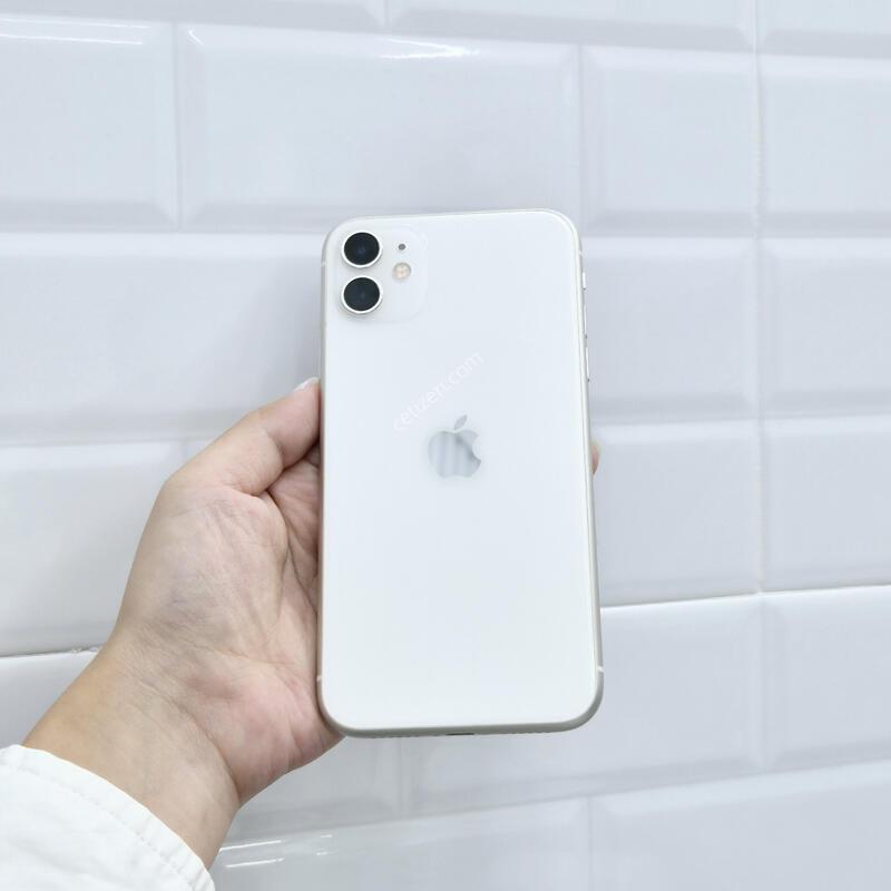 ������11 128GB ȭ��Ʈ