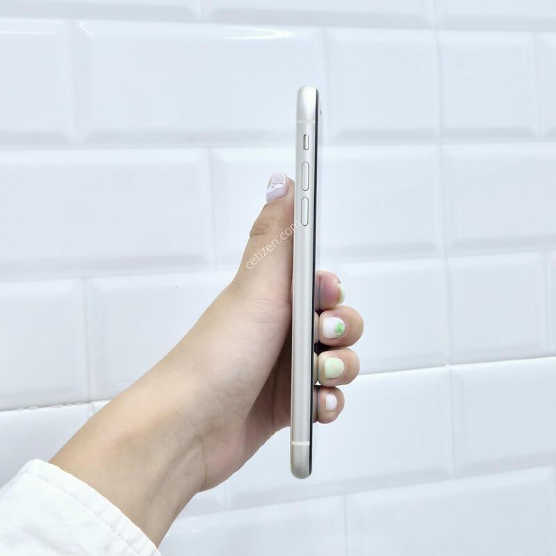 ������11 128GB ȭ��Ʈ