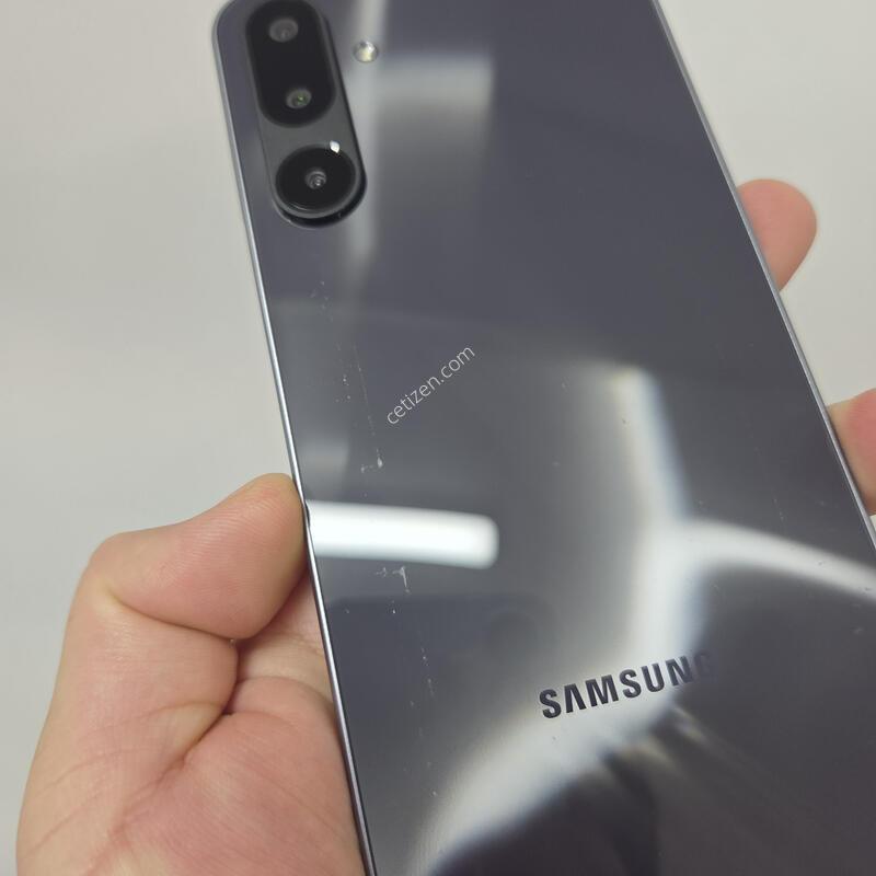 ������ ���̵�8 128GB Ǯ�ڽ�