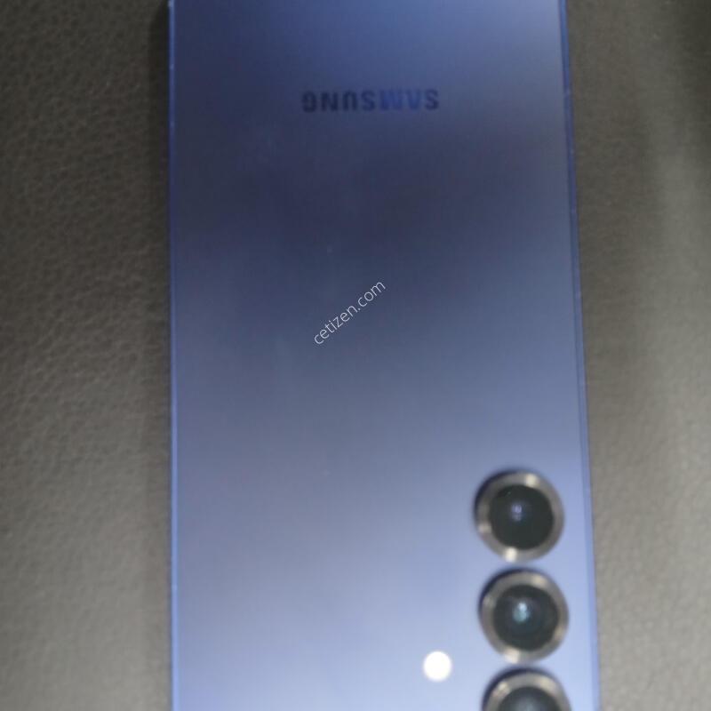 ������ S25 512�Ⱑ ���̺� �˴ϴ�.