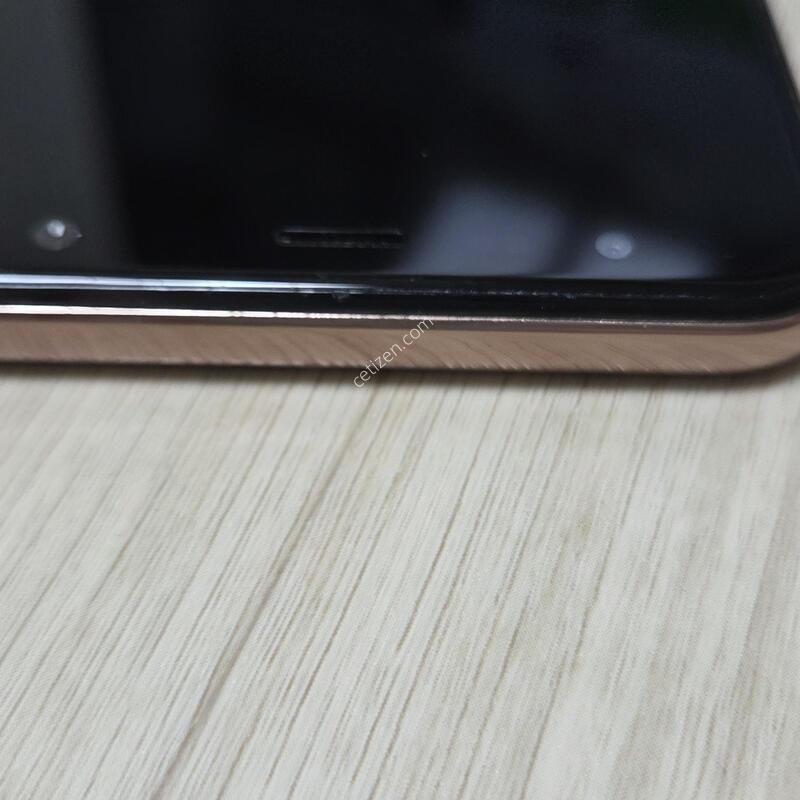 ������ J4+ 32GB (SM-J415N)