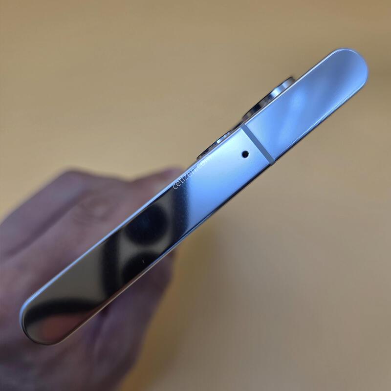 [���۱�]������S22��Ʈ�� �ֻ������� ȭ��Ʈ ����� �߰���