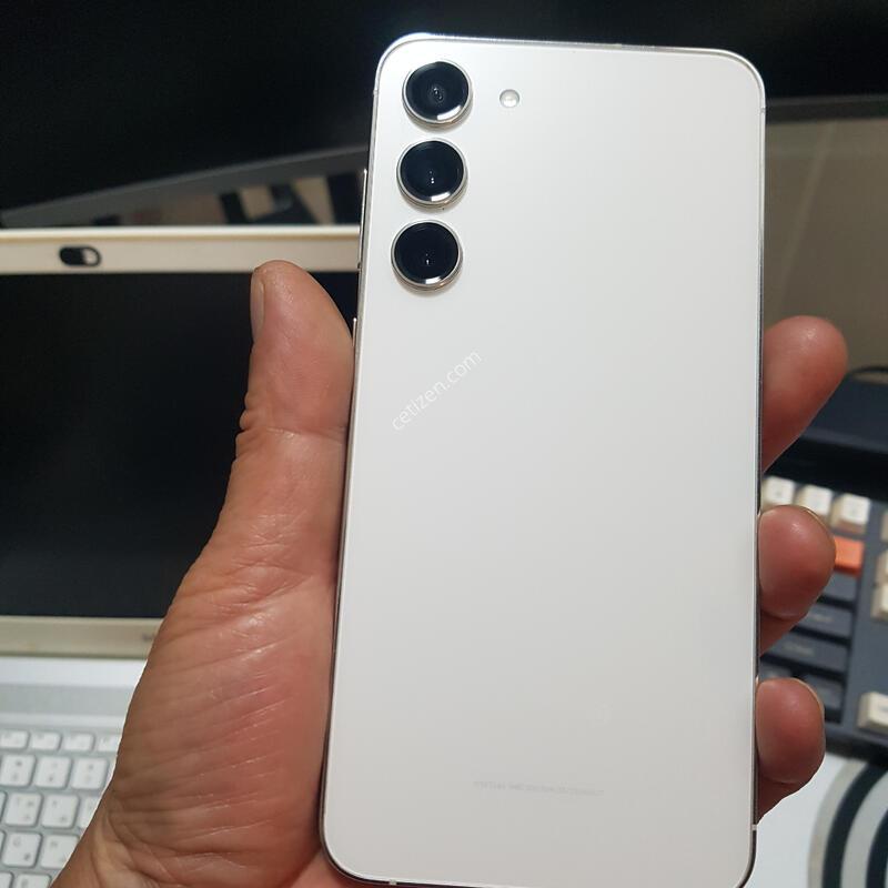 �Ｚ �ַ��� s23�÷��� 256GB