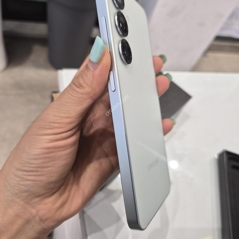 SK������S25 256�Ⱑ