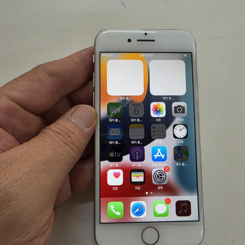 ������7 128GB ����������