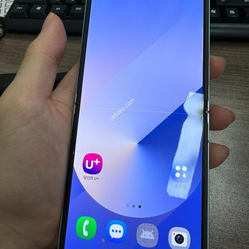 Z�ø�6 256GB