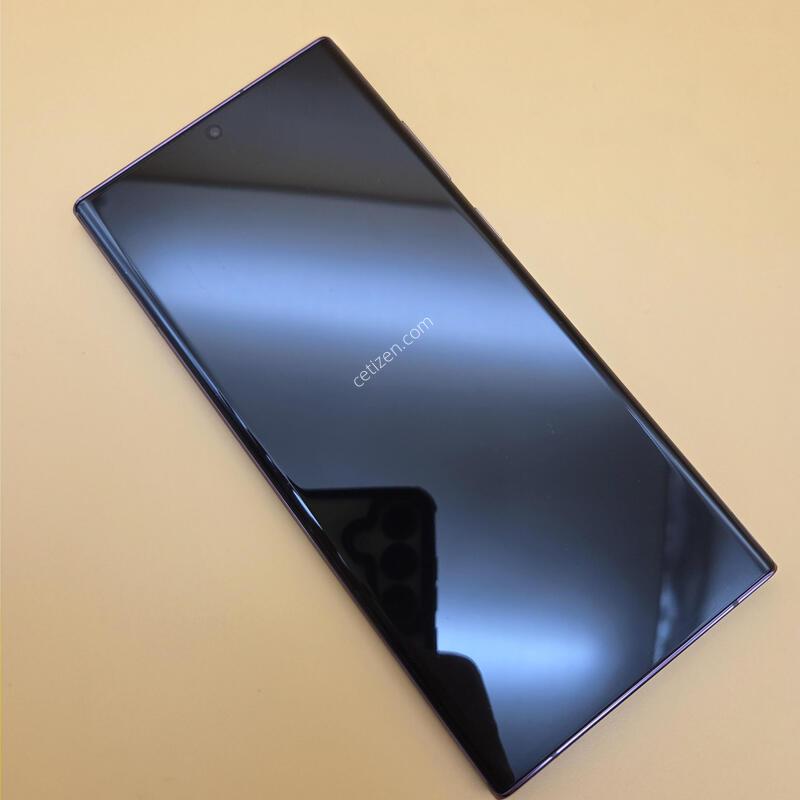[���۱�]������S22��Ʈ�� �ֻ������� ���ǵ� ����� �߰���
