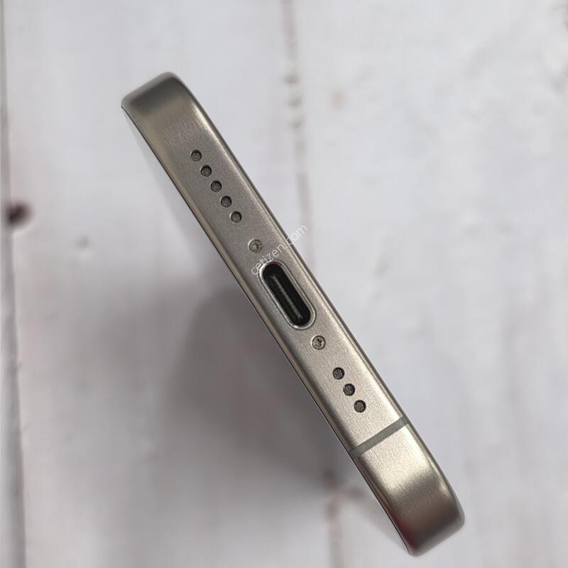 15���� 256GB