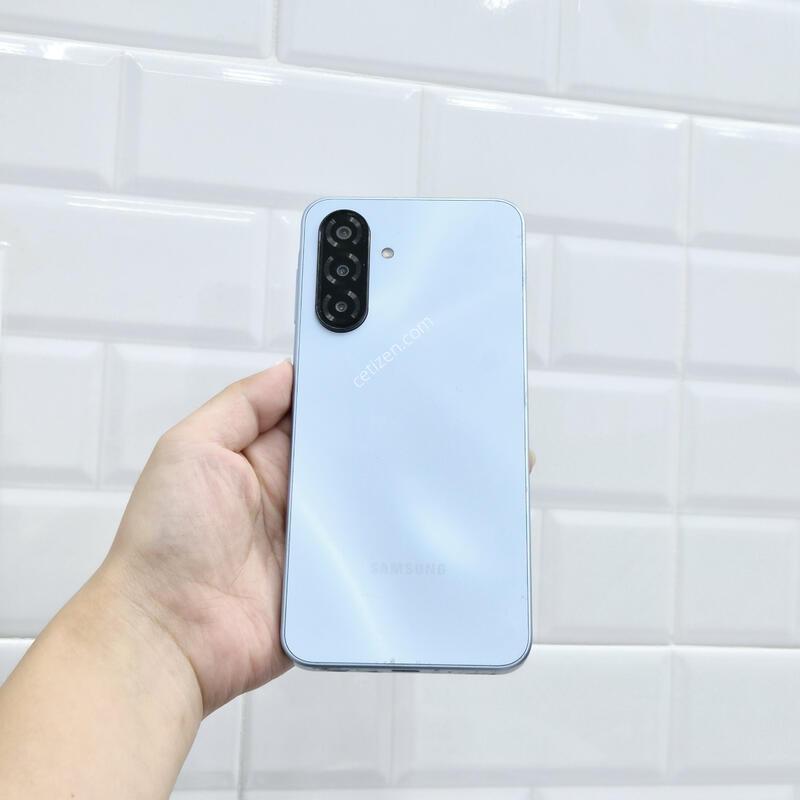 ������A17 ���� 128GB