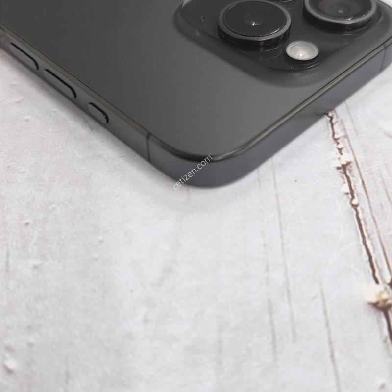 15���� 256GB