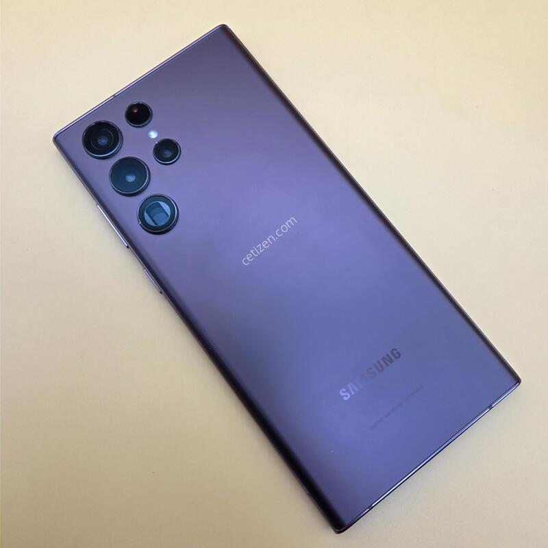 [���۱�]������S22��Ʈ�� �ֻ������� ���ǵ� ����� �߰���