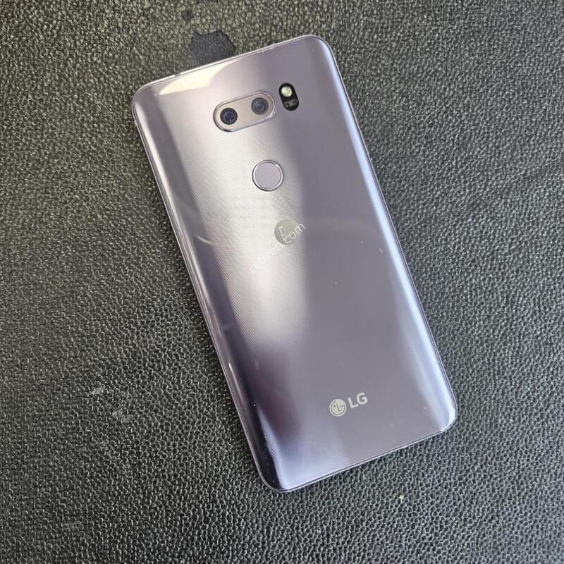 ������ ����V30S �������� �ܸ��� �߰���