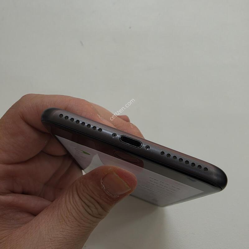 ������8�÷��� ���� 256GB A��