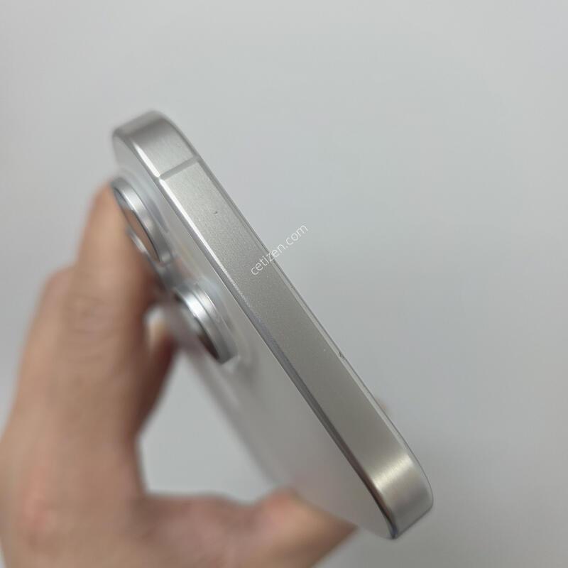 ������ 15���θƽ� 256GB ȭ��Ʈ