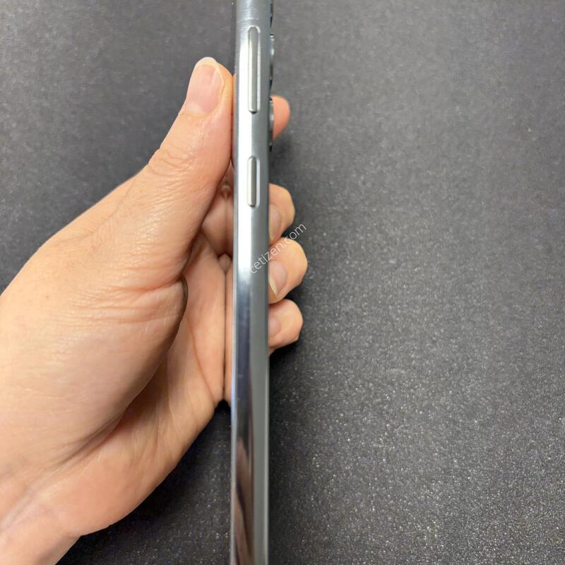 ������ S23�÷���  256G(�׸�) �Ǹ��մϴ�.