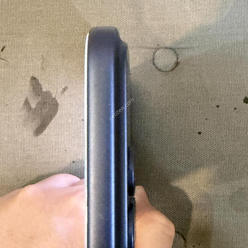 ������ 17���θƽ� 256G ������ �˴ϴ�