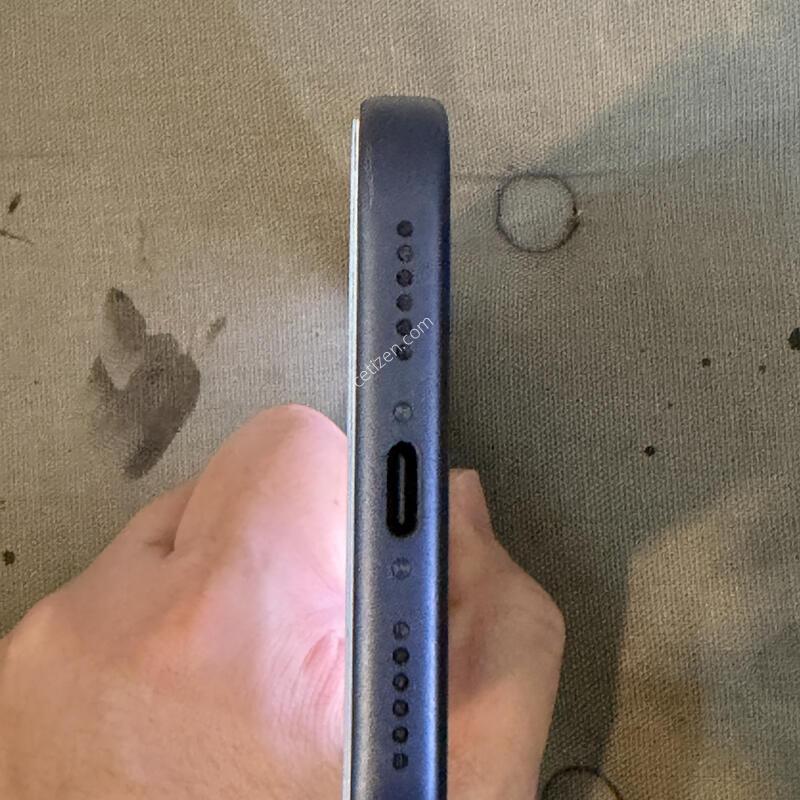 ������ 17���θƽ� 256G ������ �˴ϴ�