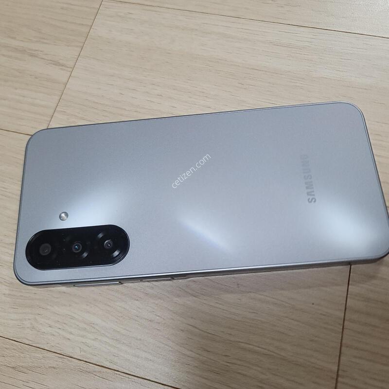������ ������ A17 (SKT��, �׷���, Ǯ�ڽ�, ƯA+, �����ù�) �˴ϴ�.