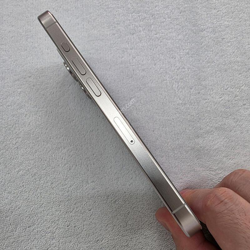 ������15���� �ǹ�   256GB SSS�� ��뷮���Ǿ�����(������) ������ ���⽺