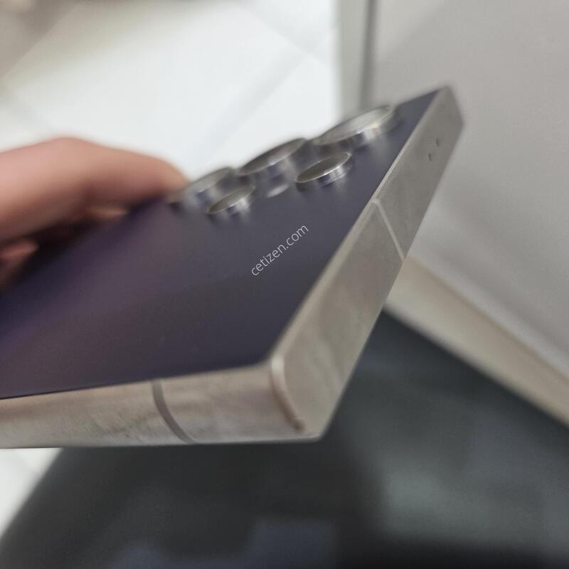 24��Ʈ�� 256 ���� �˴ϴ�