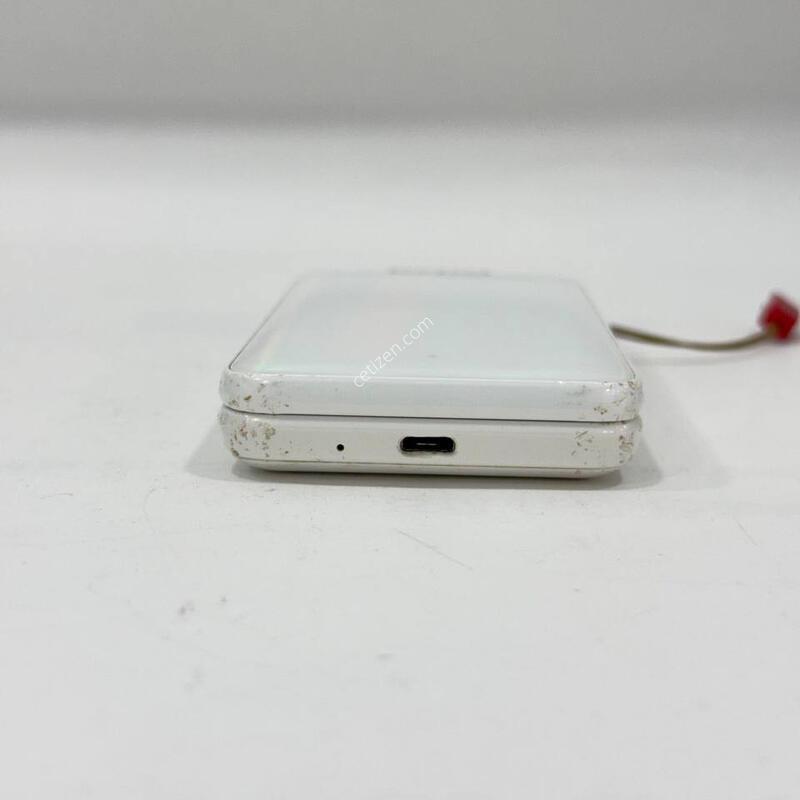 ������ ����2 ȭ��Ʈ 32GB Y2315