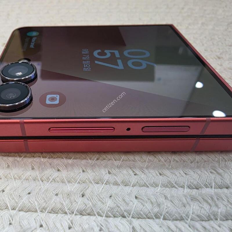 ������ �ø�7 �ڶ����� 512GB �Ǹ��մϴ�.