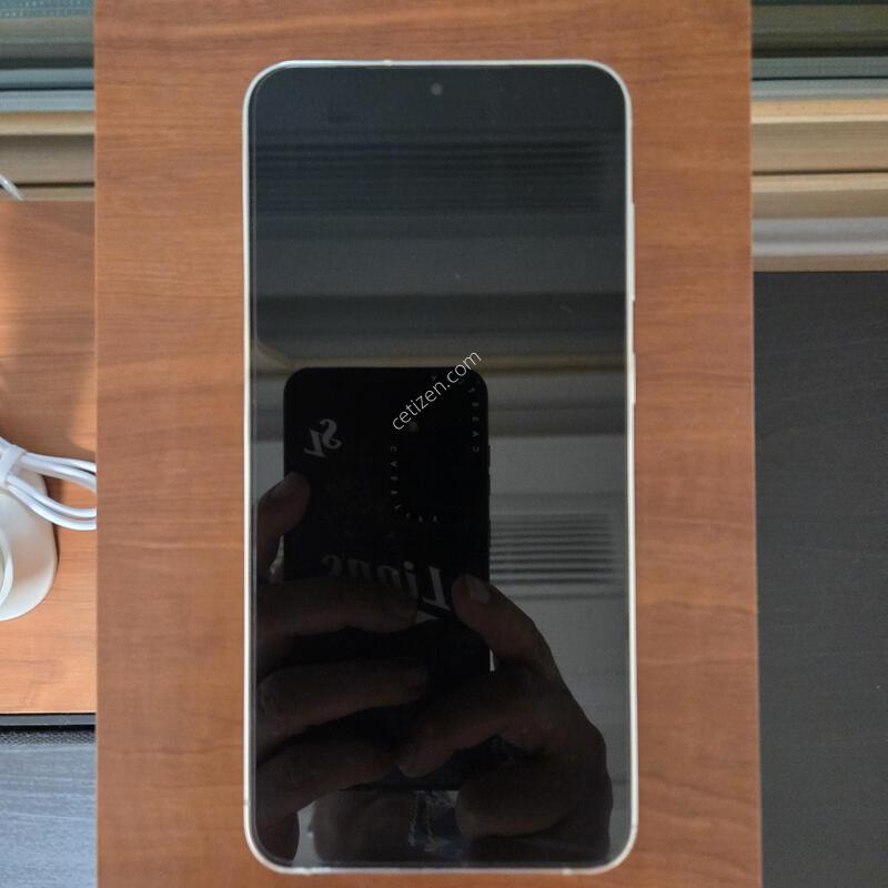 ������s23 plus