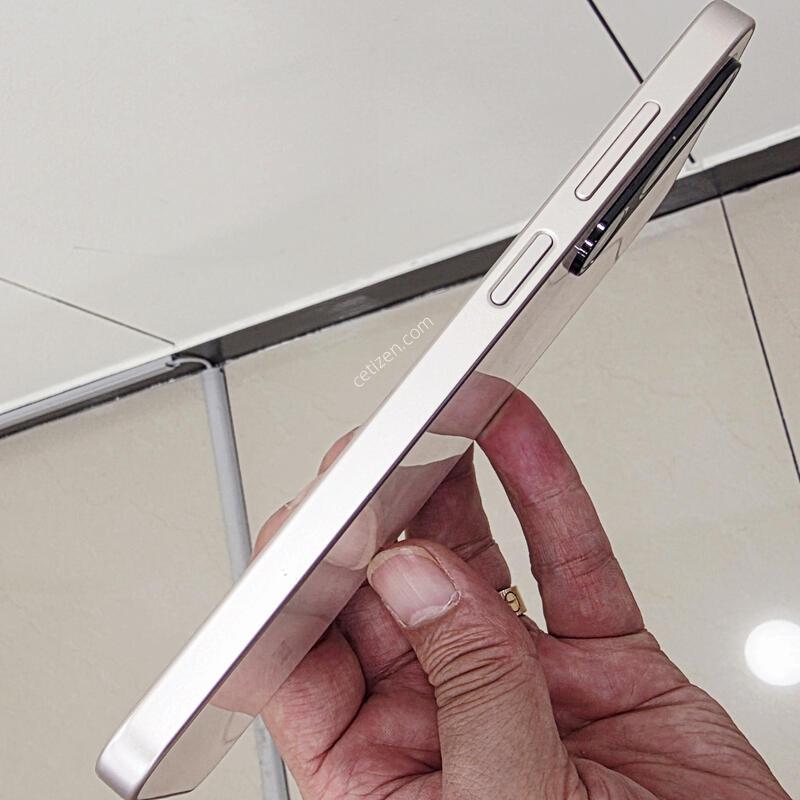 ������ ���̵�8 ����Ʈ ��ũ 128GB ����S�� �Ǹ�