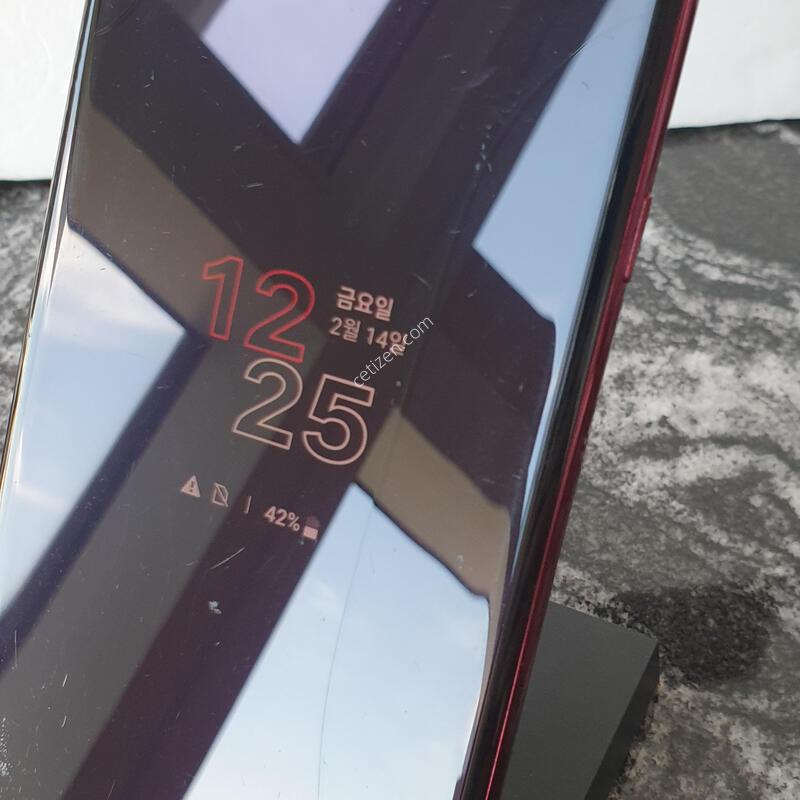 LG V40 (V409N) ���� 128�Ⱑ (0316257)