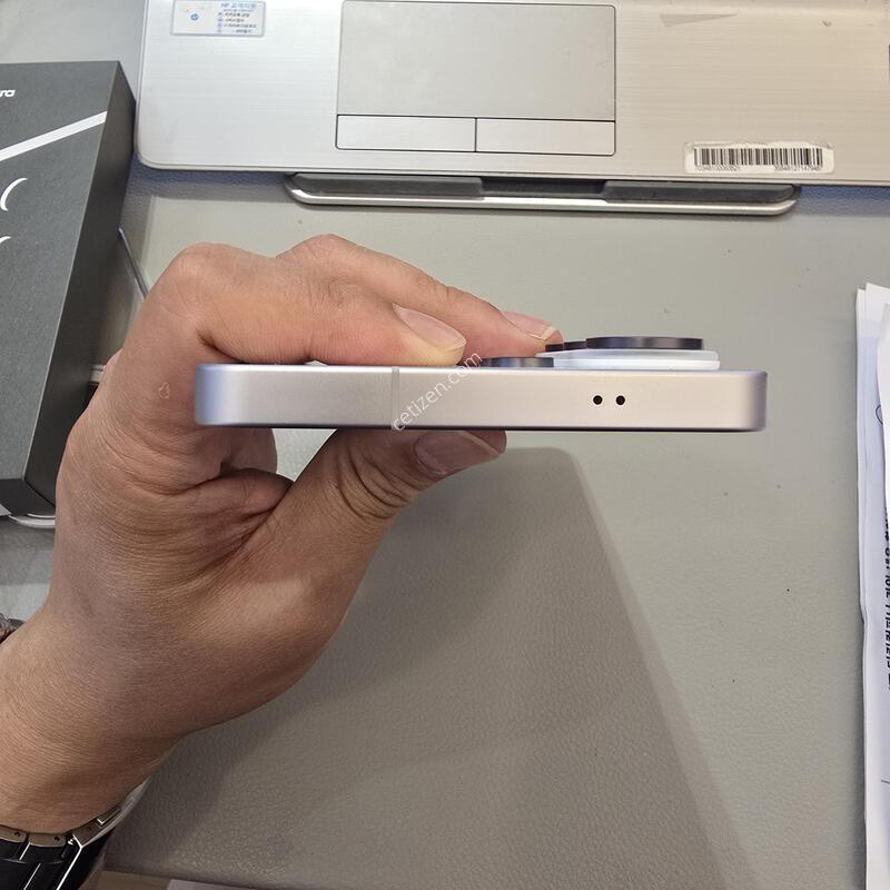 (ƯSSS��,512G)S26��Ʈ�� ȭ��Ʈ���� �Ǹ��մϴ�^^