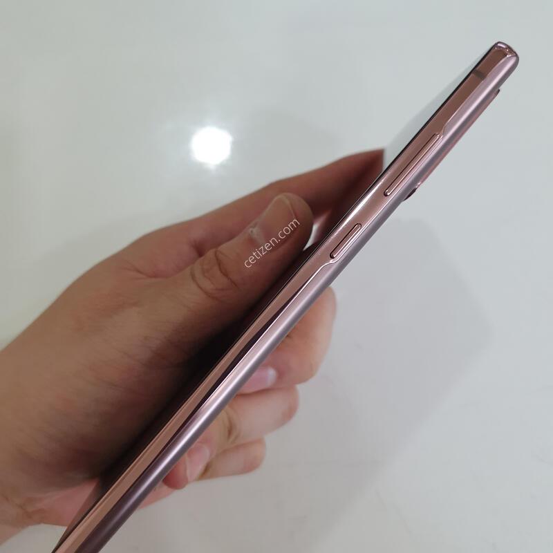 �����ó�Ʈ20 256G ���ܻ� �������⽺ ������ �߰��� �����