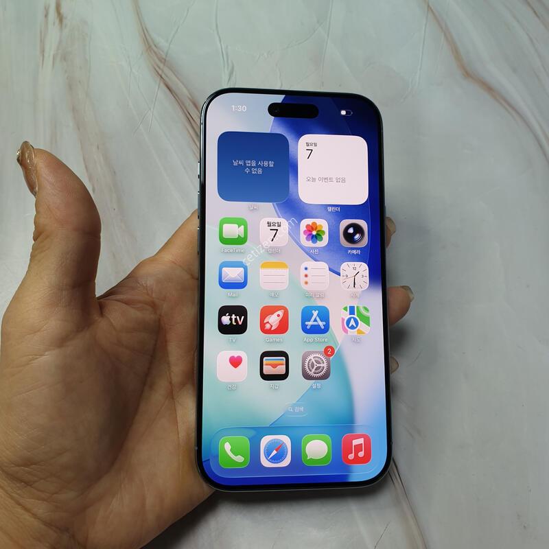 ������17���� ��ī�̺��� 256G S�� �Ǹ��մϴ�