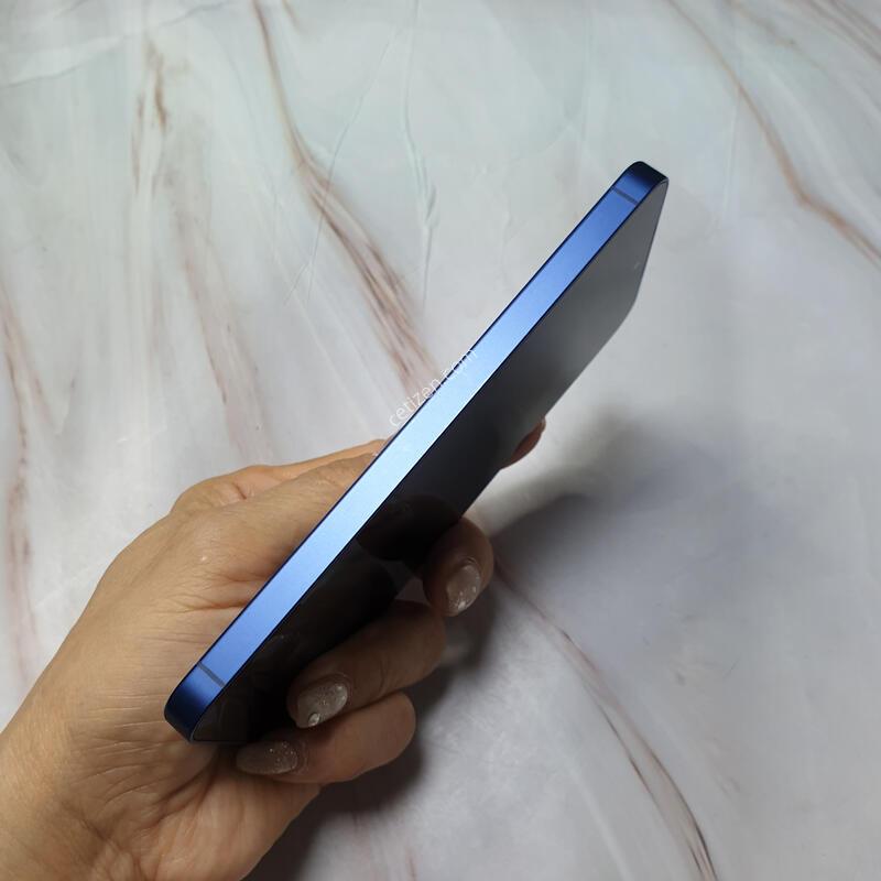 KT ������ S25 ���̺� 256G S�� �Ǹ��մϴ�
