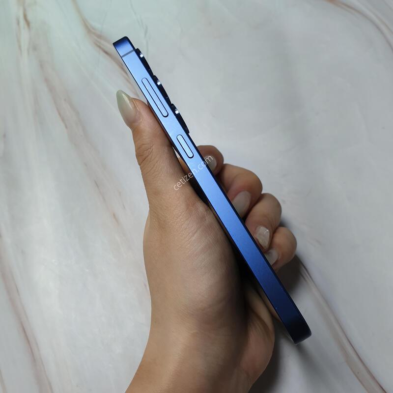 KT ������ S25 ���̺� 256G S�� �Ǹ��մϴ�