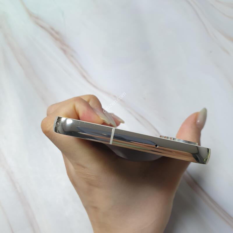 SK ������ S23+ ũ�� 256G ������ �Ǹ��մϴ�