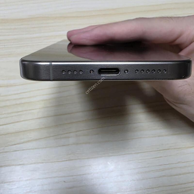 ������ 15���θƽ� 256GB