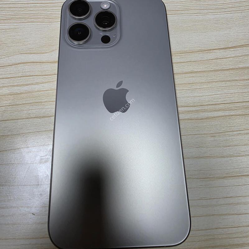 ������ 15���θƽ� 256GB
