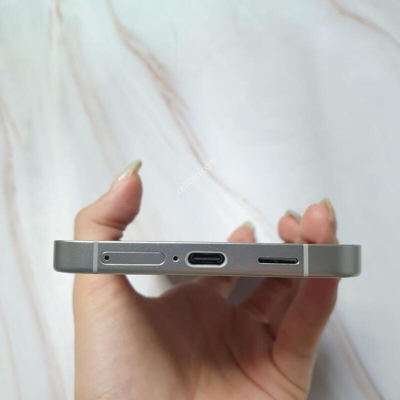 LG ������ S24+ �׷��� 256G A�� �Ǹ��մϴ�