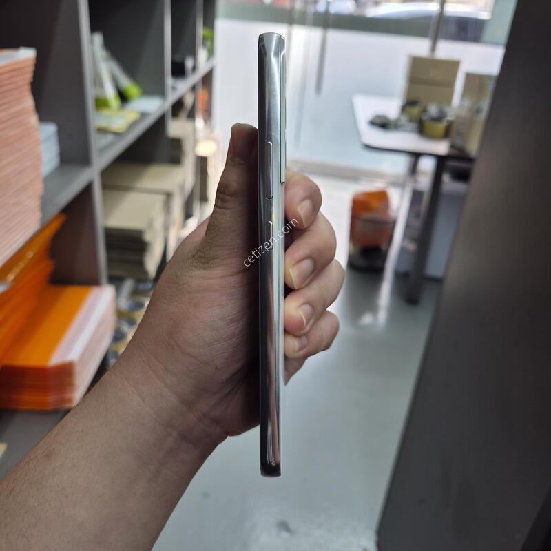 ����)������)������ S22 �÷��� ȭ��Ʈ 256G(�ʸ�/���̽�)