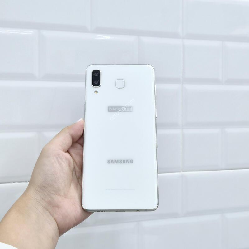 ������A8��Ÿ ȭ��Ʈ 64GB
