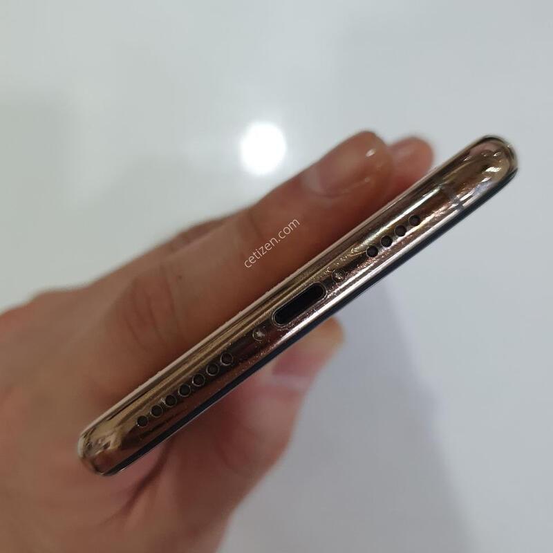 ������ XS Max 256G ���ܻ� ���±�  �߰��� �����