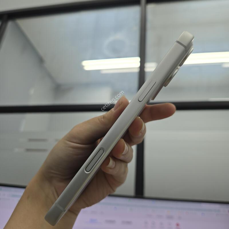 ����ǰ����SS�� ������17���θƽ� 512GB �ǹ� ��뷮