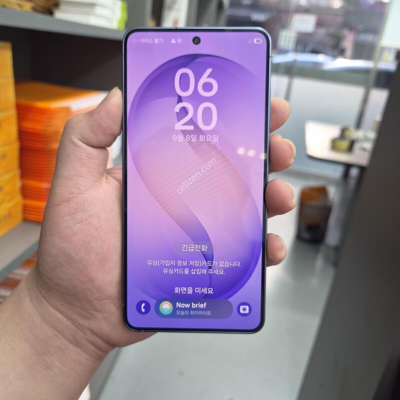 Ư��)������ S26 ���̿÷� 256G(�ܰ�S��/�ʸ�)