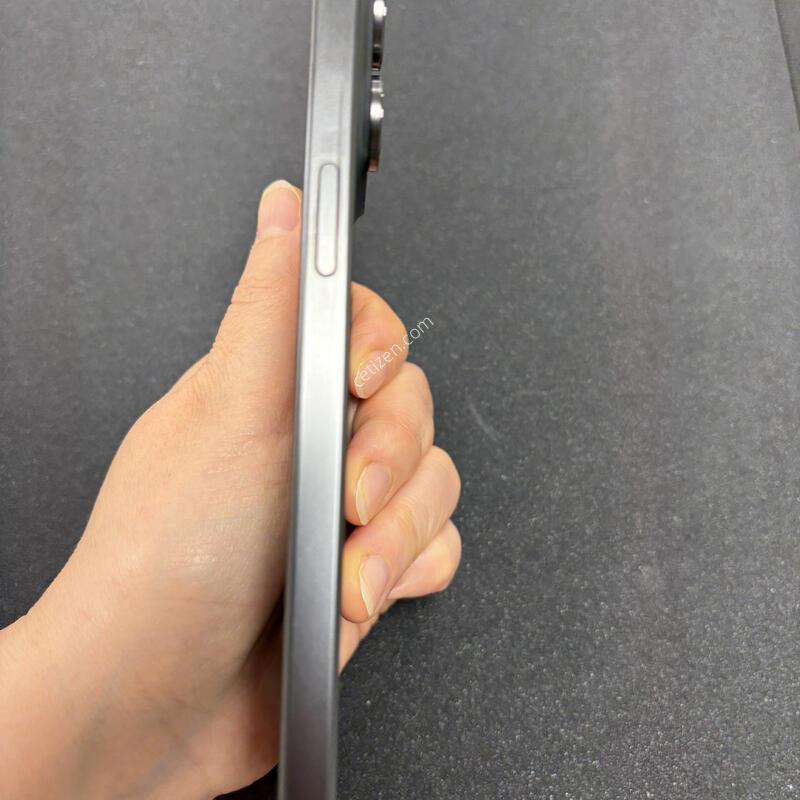 AIP15 Pro Max-1T (����) ���͸�����85%    SS��