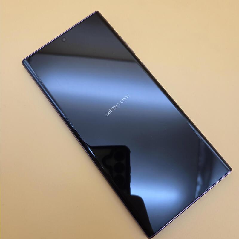 [���۱�]������S22��Ʈ�� �ֻ������� ���ǵ� ����� �߰���