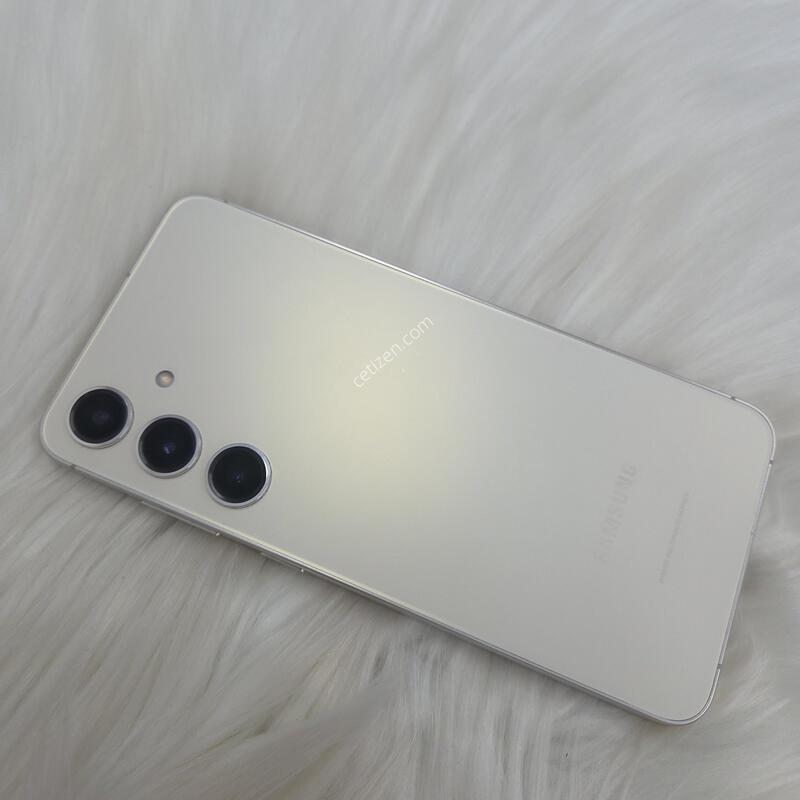 S24+ 660