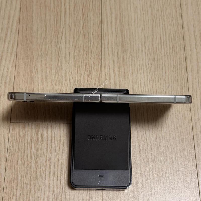 F731 ������ Z�ø�5 ��Ʈ 256GB