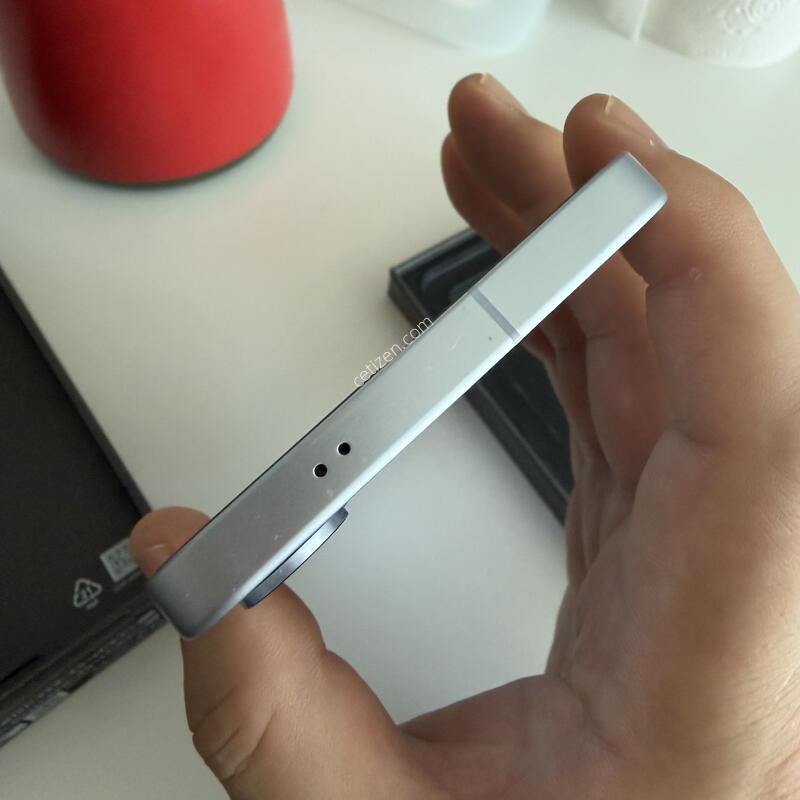 ������s25 ��ī�̺��� 256g